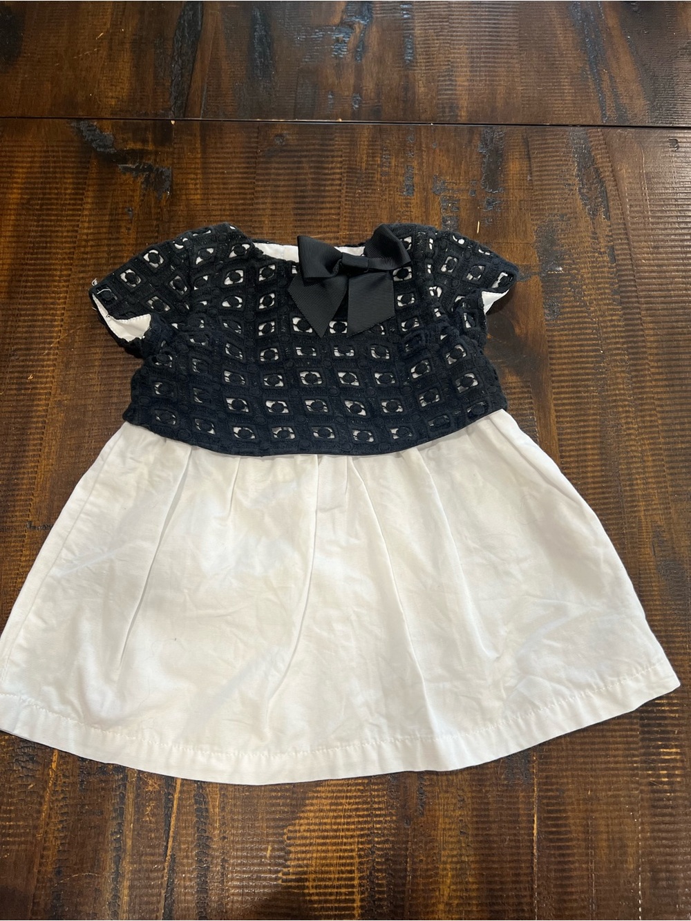 Kate Spade Black Lace Top White Skirt Bow Detail Dress